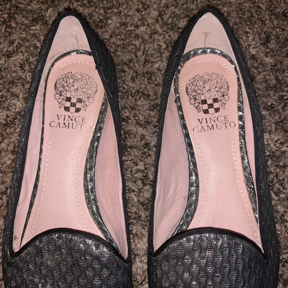 Vince Camuto Edmonton Silver Metallic Loafer Sz 8 - Picture 4 of 7